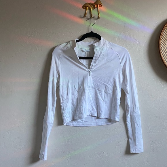 LULULEMON CROP HALF ZIP - Picture 1 of 1